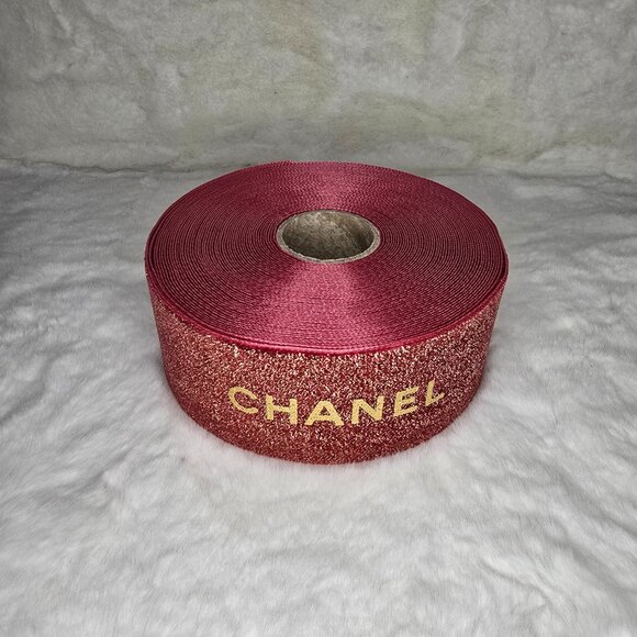 Chanel Glitter Ribbon Collection in Gold, Red, Black and white - Picture 6 of 12